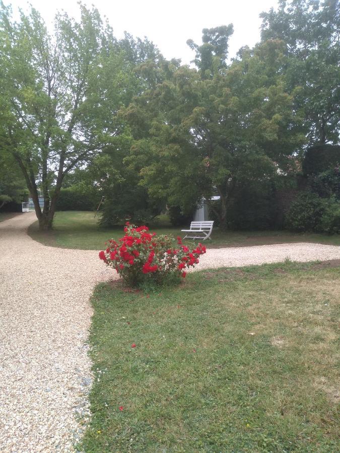 Repos Dans Le Perche Villa Combres Kültér fotó